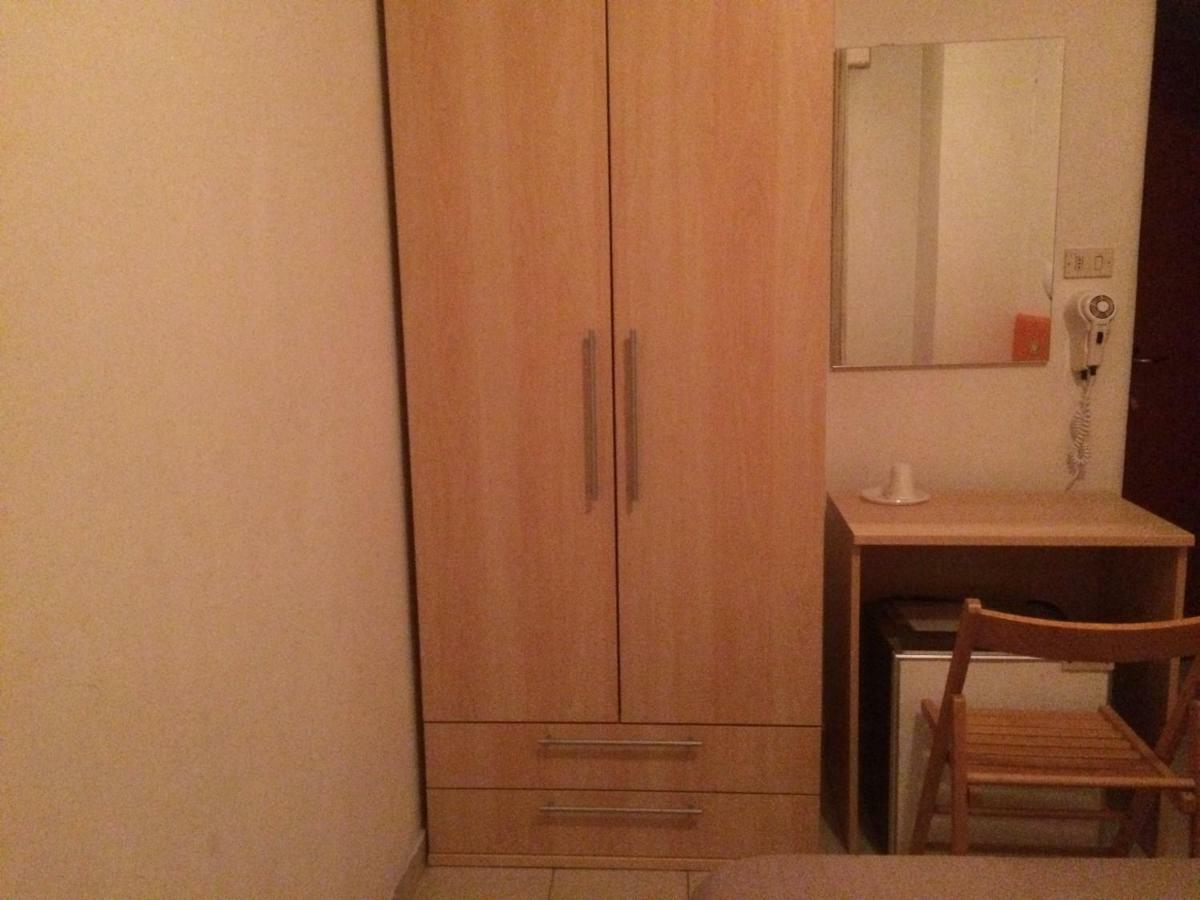 Bed and Breakfast New Prophet Cattolica Zewnętrze zdjęcie
