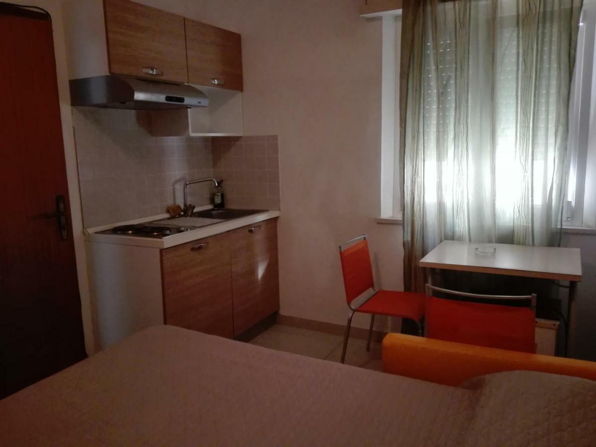 Bed and Breakfast New Prophet Cattolica Zewnętrze zdjęcie